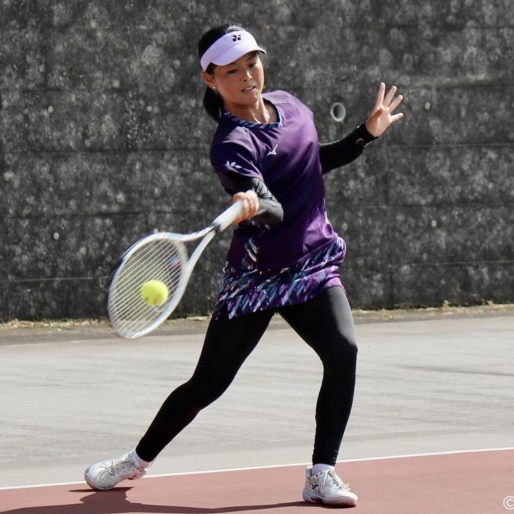 女子テニス 丸、猪瀬単複勝利でリーグ戦３連勝