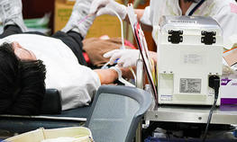 東京都赤十字血液センターによる献血活動が行われました
